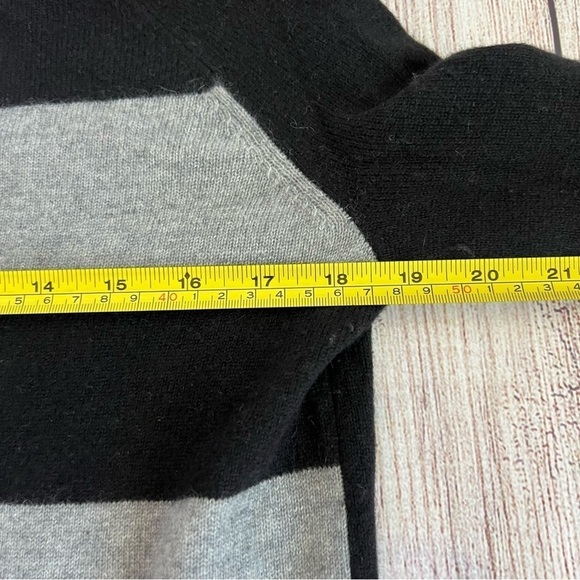 Apt. 9 Cashmere Sweater Small - Picture 5 of 6